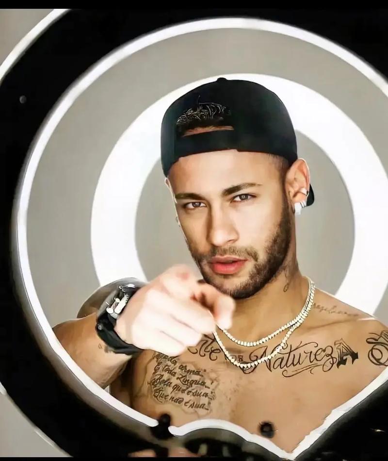 就在昨天，12月5日下午！中超传来了上海申花、斯卢茨基和北京国安的新消息（中超最新动态：12月5日下午，上海申花、斯卢茨基与北京国安传来新消息）