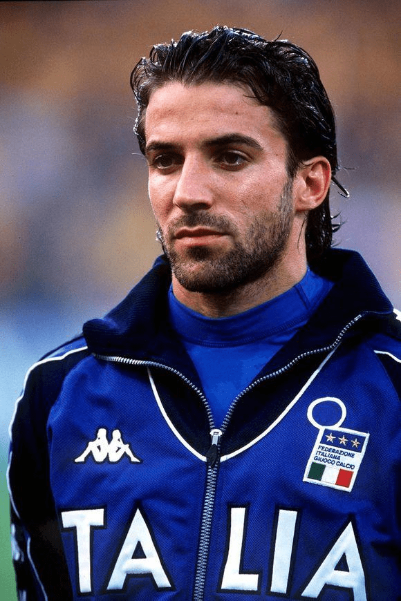 英媒：奥纳纳想回曼联夺回首发，如果不行可能去另一英超球队（英媒：奥纳纳欲回曼联争主力，无望则考虑加盟另一家英超队）