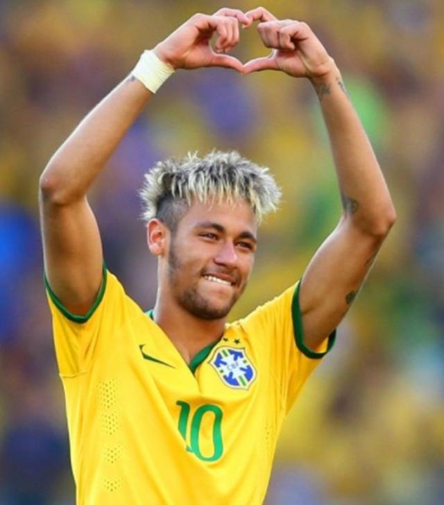 西甲前瞻：西班牙人三连胜延续黑马之姿，赫塔菲近四轮三负（西甲前瞻：西班牙人豪取三连胜延续黑马气势，赫塔菲近四轮三负）