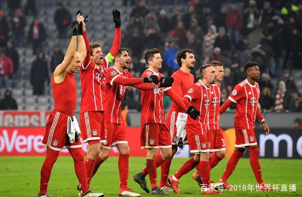 那不勒斯夺冠庆功晚宴邀请歌手一同庆祝，孔蒂现场献唱（那不勒斯夺冠晚宴邀歌手同庆，孔蒂现场开嗓献唱）