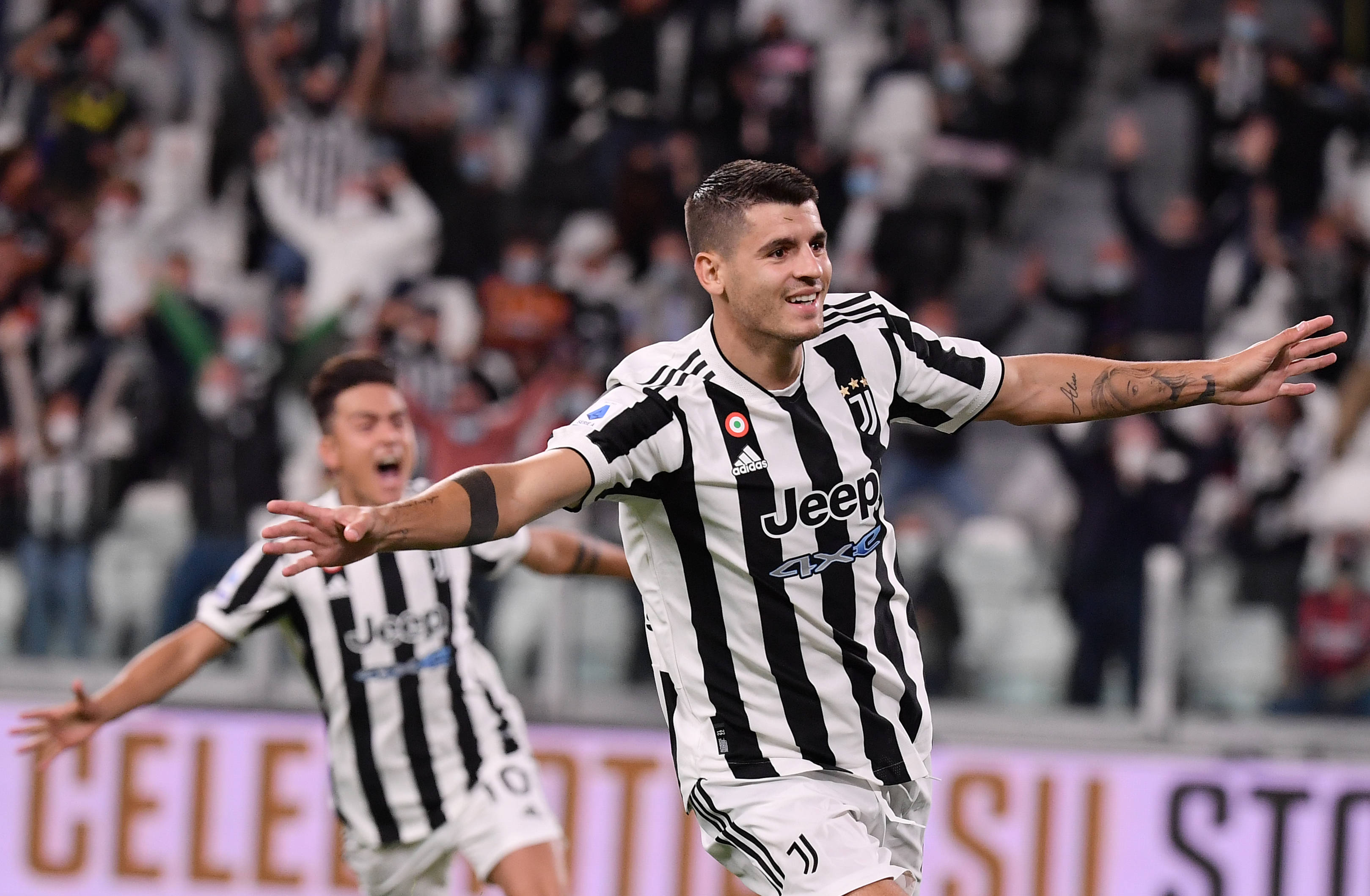 2025／26赛季英超：曼联报价安德森6000万镑，诺丁汉森林直接翻倍叫价1.2亿镑（2025／26英超：曼联6000万英镑求购安德森，诺丁汉森林要价升至1.2亿英镑）